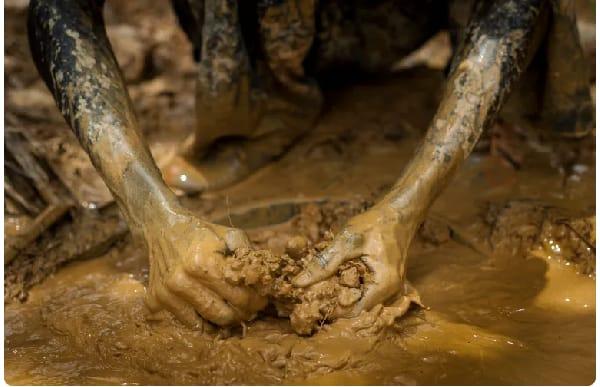 37 Killed in Suspected Carbon Monoxide Poisoning at Illegal Mine in Nigeria 37 Killed in Suspected Carbon Monoxide Poisoning at Illegal Mine in Nigeria | The Guardian Nigeria