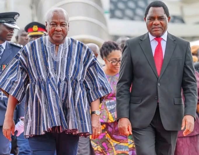 Ghana: "Fugu Day" Trend Takes Over Social Media Ghanian president John Mahama at the right in Fugu attire with Zambian president Hakainde Hichilema | GH Press