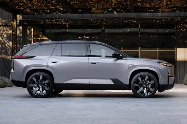 Toyota Expands EV Lineup with New 3-Row Highlander Toyota Expands EV Lineup with New 3-Row Highlander | Swahili Today