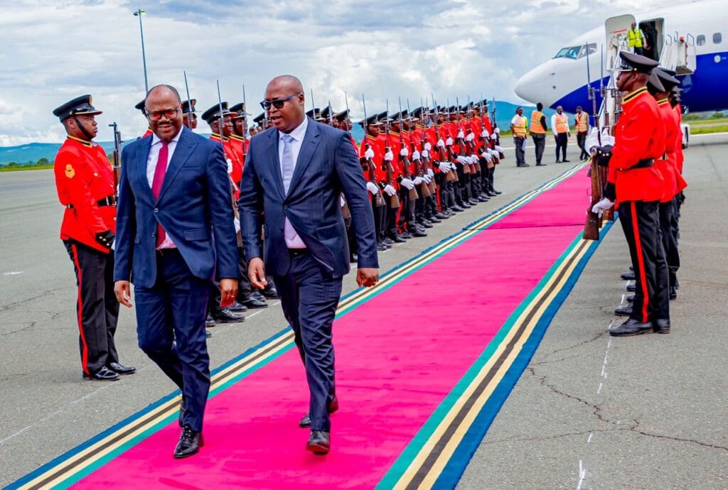 Rwanda Prime Minister Justin Nsengiyumva Arrives in Tanzania for EAC Summit
