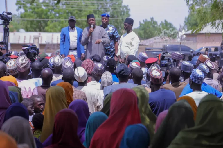 Jihadist Militants Kill Nigerian Officers, Steal Weapons in Base Attacks Babagana Zulum, the Borno state governor, speaks to people Friday in Pulka after they fled an attack by Islamic militants in Ngoshe. | Jossy Ola / Associated Press