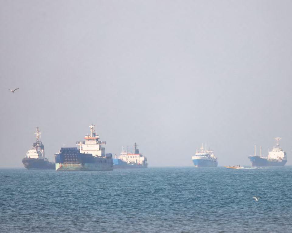 US and Iran Blame Each Other After Hormuz Exchange of Fire US Launches ‘Self-Defense’ Strikes After Iran Attack in Hormuz