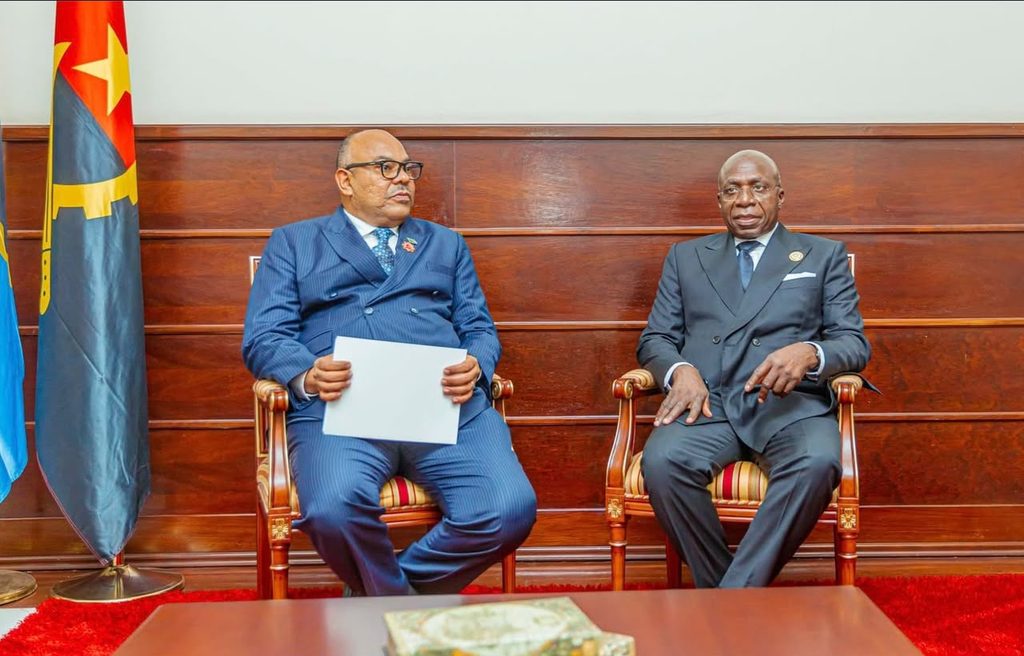 Tanzania's Minister for Foreign Affairs and East African Cooperation, Hon. Ambassador Dr Mahmoud Thabit Kombo (MP), and Angola's Minister of External Relations, Hon. Tete António.